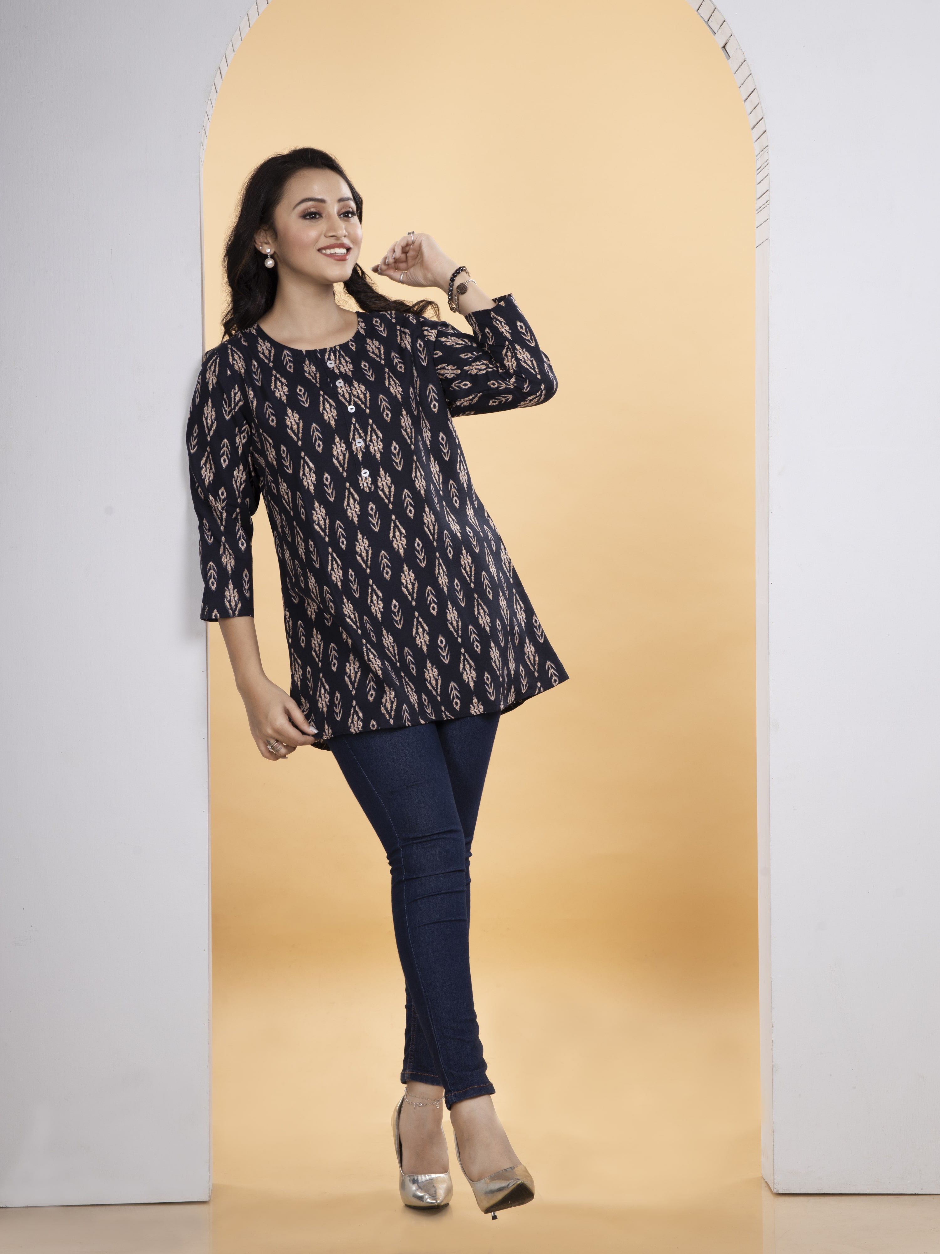 Desiora Rayon-mix Short Top