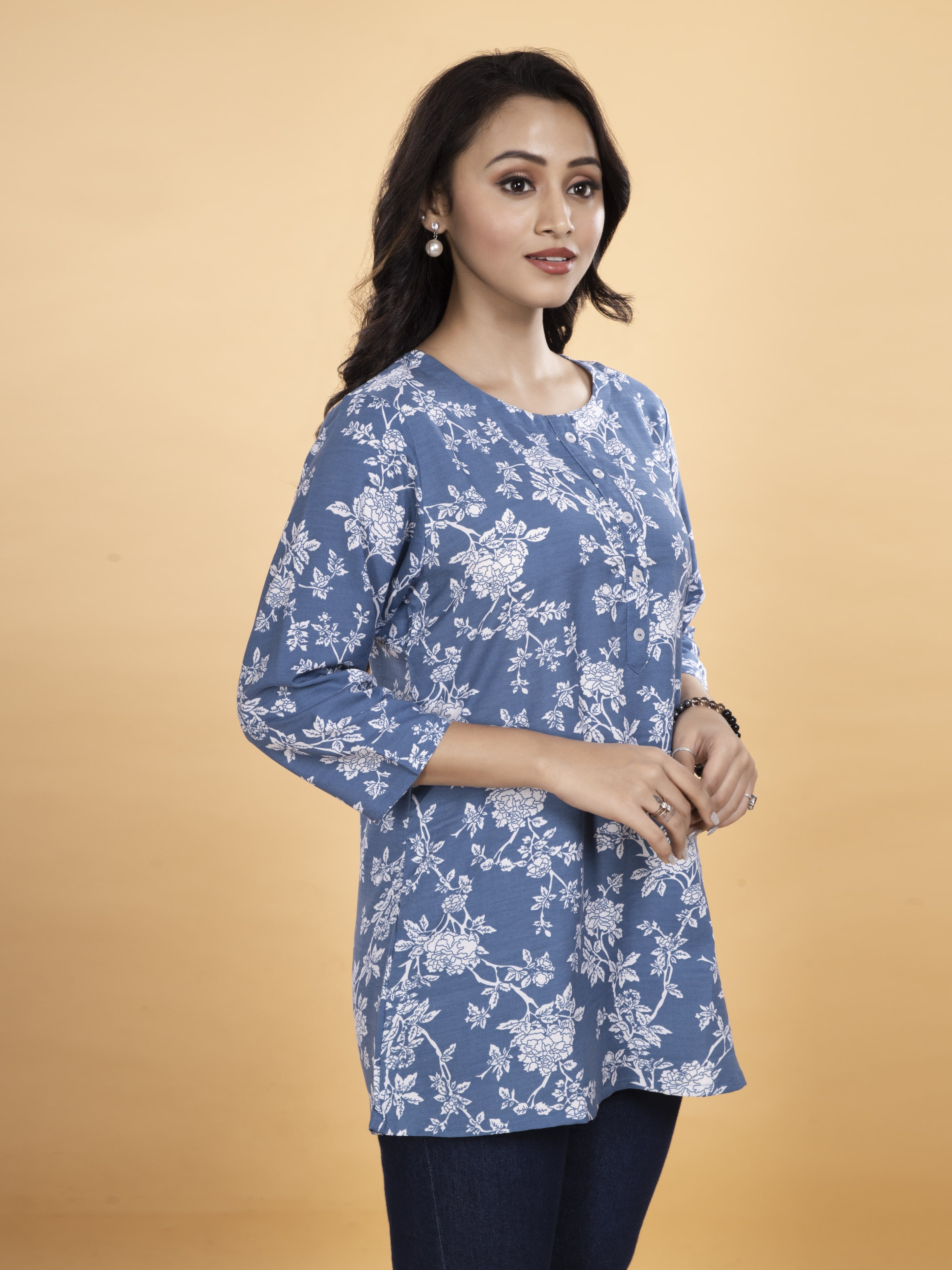 Women Floral Print Angrakha Kurti